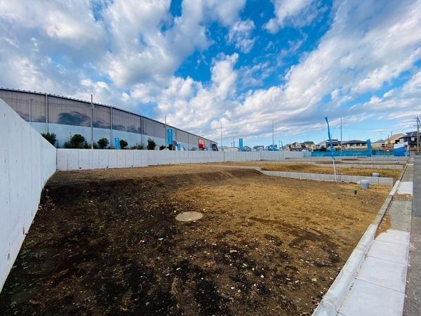 綾瀬市深谷中２丁目の土地