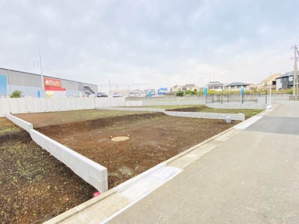 綾瀬市深谷中２丁目の土地