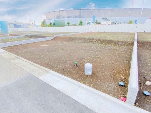 綾瀬市深谷中２丁目の土地