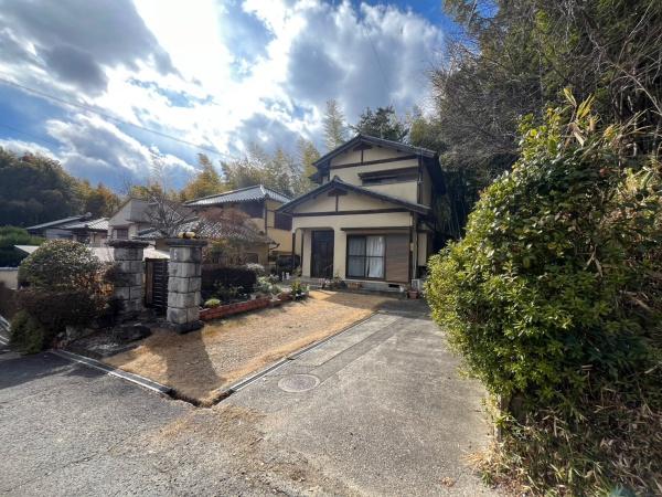 奈良市法蓮町の中古一戸建