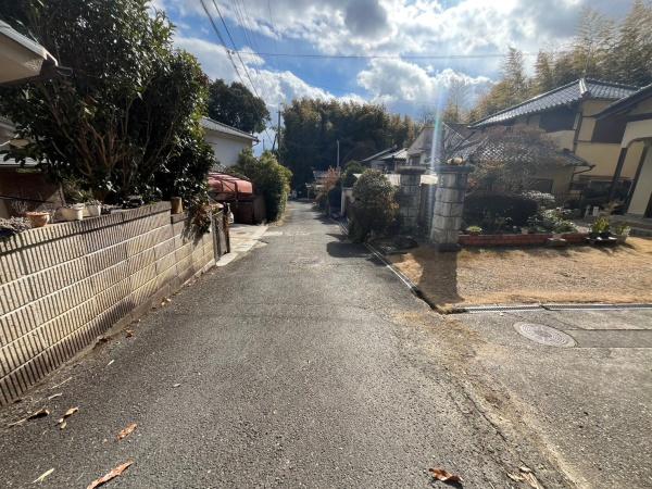 奈良市法蓮町の中古一戸建て