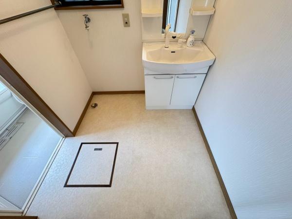 生駒市小瀬町の中古一戸建て