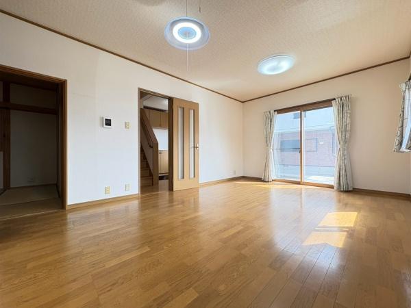 生駒市小瀬町の中古一戸建
