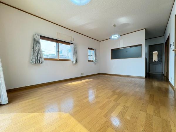 生駒市小瀬町の中古一戸建て