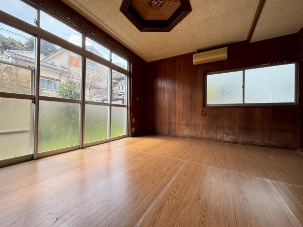 生駒市北新町の中古一戸建て