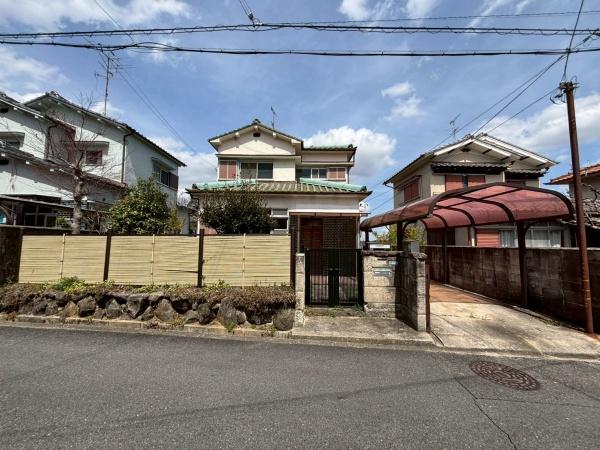 生駒市北新町の中古一戸建