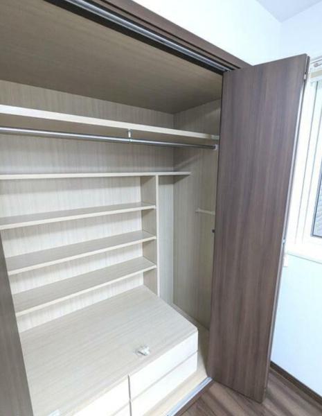 奈良市三松２丁目の中古一戸建て