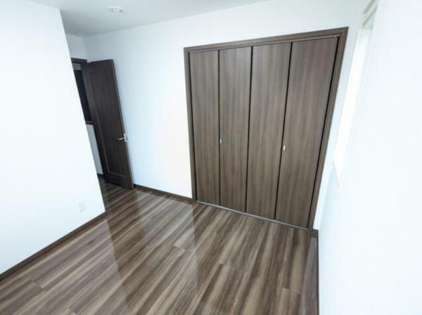 奈良市三松２丁目の中古一戸建て