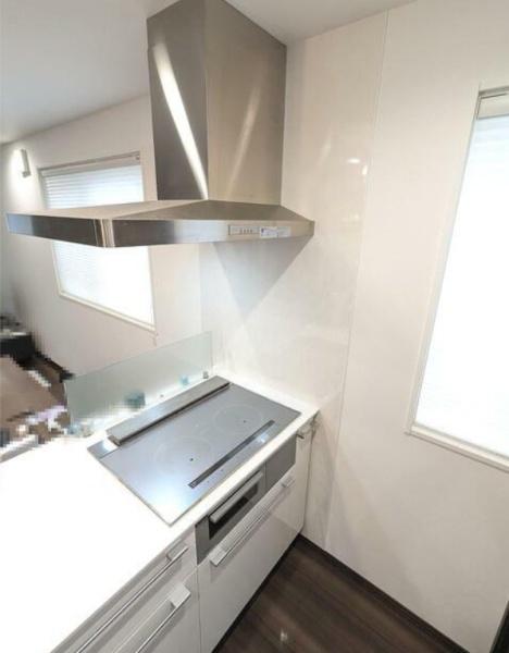 奈良市三松２丁目の中古一戸建て
