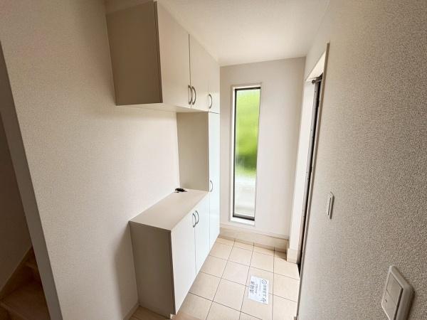 生駒市小平尾町の中古一戸建て