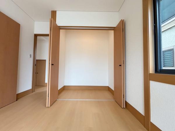 生駒市小明町の中古一戸建て