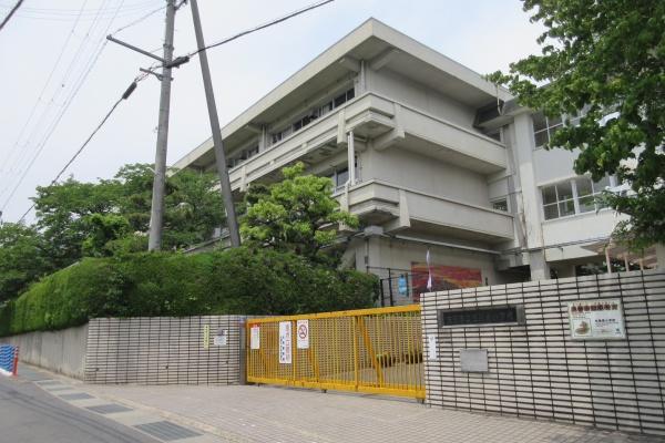 アキュラホーム施工 新築一戸建~剛木造「超空間」~(生駒市立生駒南小学校)