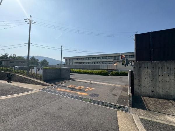 アキュラホーム施工 新築一戸建~剛木造「超空間」~(生駒市立大瀬中学校)