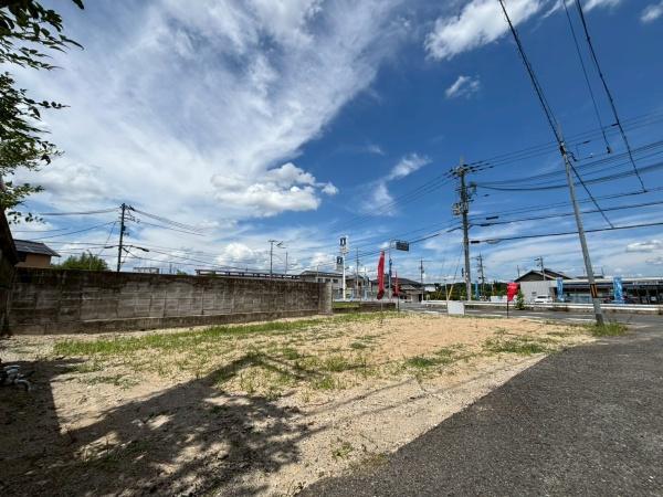 奈良市秋篠三和町　売土地