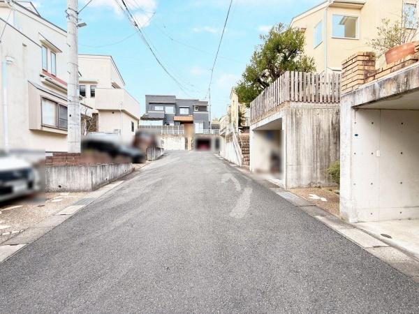 生駒市東菜畑２丁目の中古一戸建て
