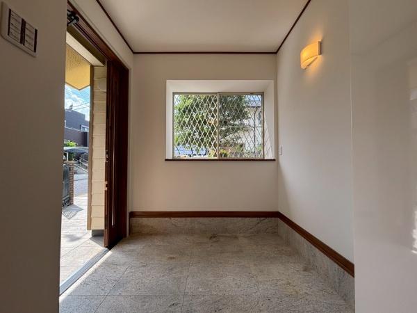 生駒市小明町の中古一戸建て