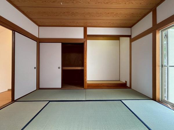 生駒市小明町の中古一戸建て