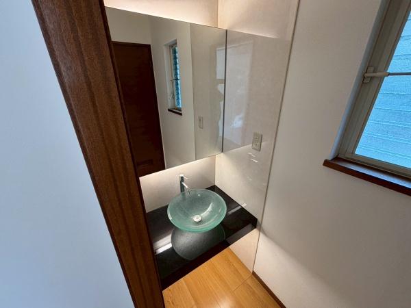 生駒市小明町の中古一戸建て