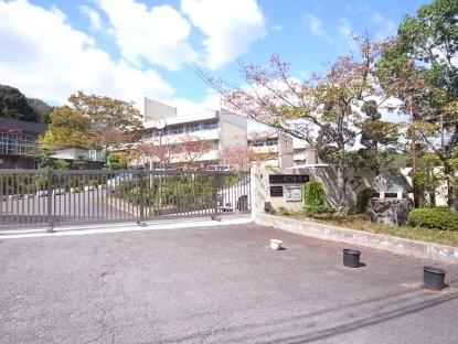 生駒市鹿ノ台北１丁目の土地(生駒市立鹿ノ台小学校)