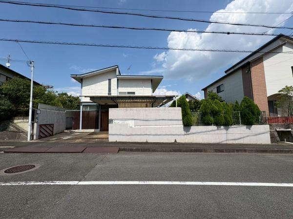 生駒市鹿ノ台北一丁目　売土地