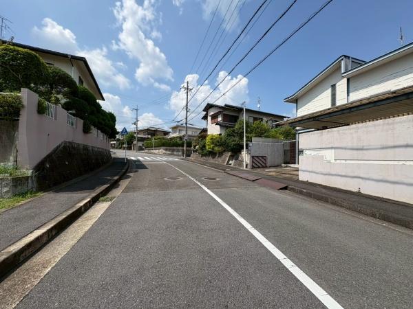 生駒市鹿ノ台北１丁目の土地