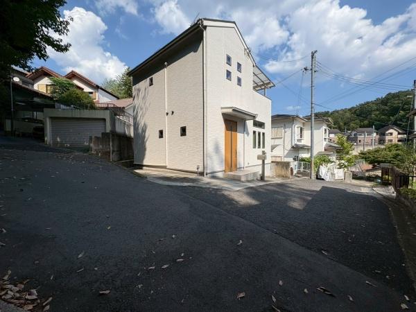 奈良市二名平野二丁目　中古一戸建