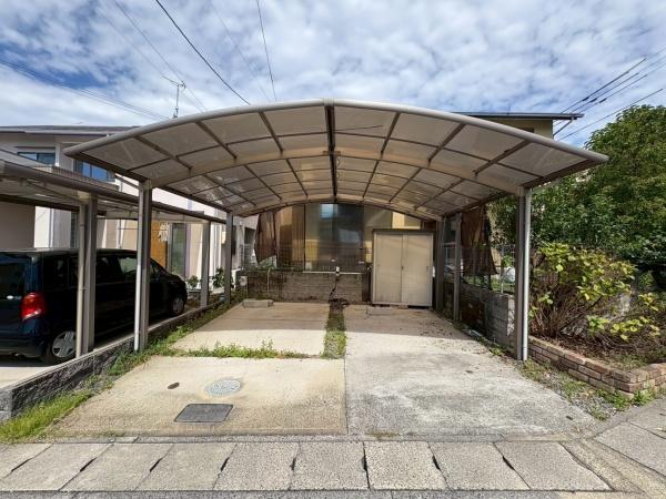 生駒市西白庭台１丁目の中古一戸建て