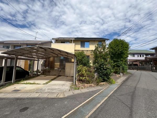 生駒市西白庭台１丁目の中古一戸建て