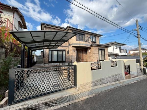 生駒市あすか野南一丁目　中古一戸建