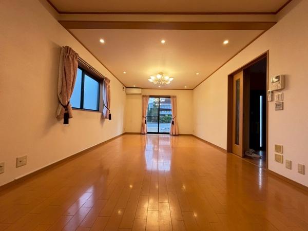 生駒市あすか野南１丁目の中古一戸建て