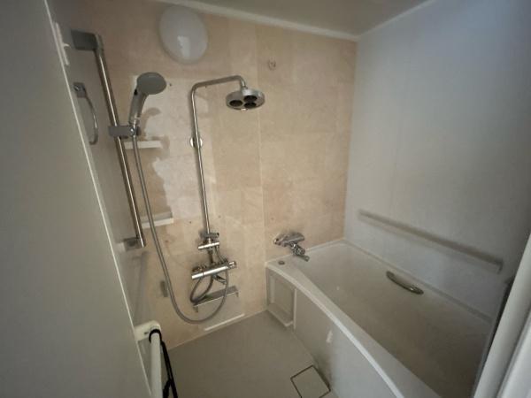 朝日プラザシティ南大和イーストウイングA棟