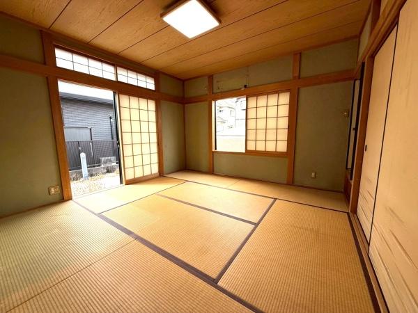 生駒市真弓３丁目の中古一戸建て