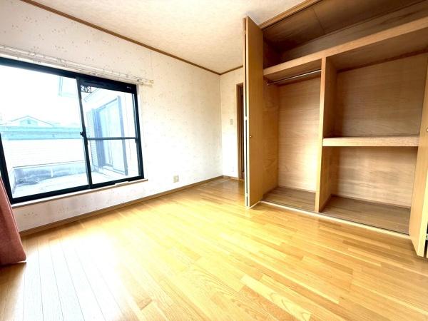 生駒市真弓３丁目の中古一戸建て