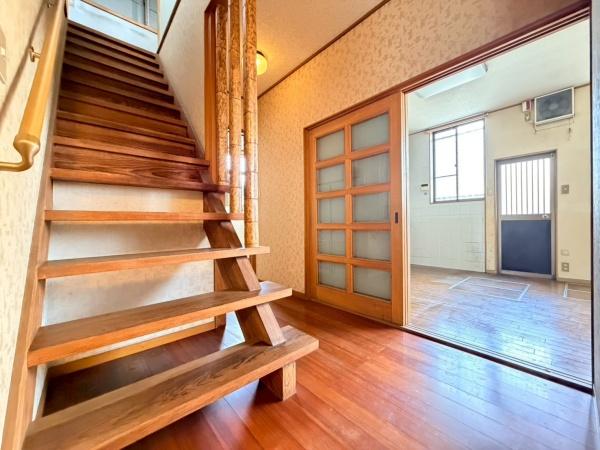 奈良市西登美ヶ丘４丁目の中古一戸建て