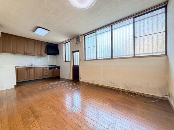 奈良市西登美ヶ丘４丁目の中古一戸建て