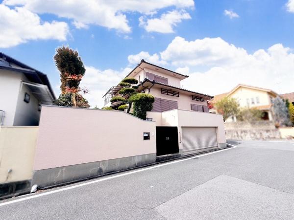 奈良市西登美ケ丘四丁目　中古一戸建