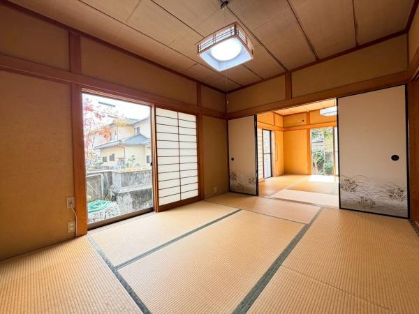 奈良市西登美ケ丘四丁目　中古一戸建