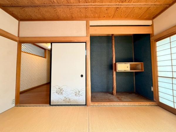 奈良市西登美ケ丘四丁目　中古一戸建