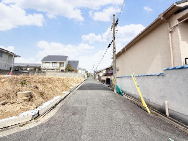 奈良市西登美ヶ丘２丁目の土地