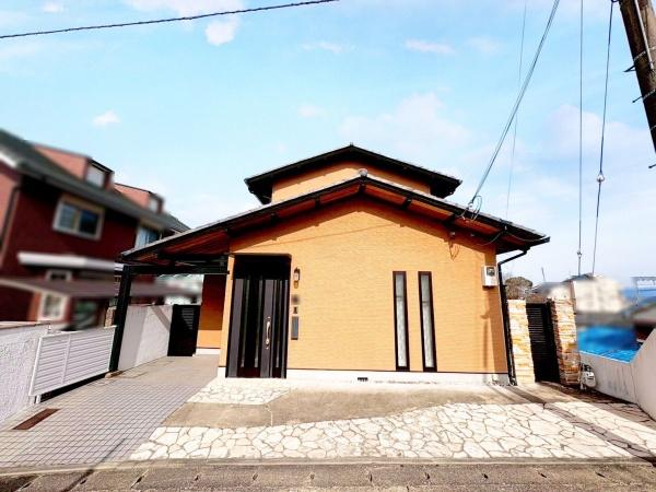 奈良市鳥見町三丁目　中古一戸建