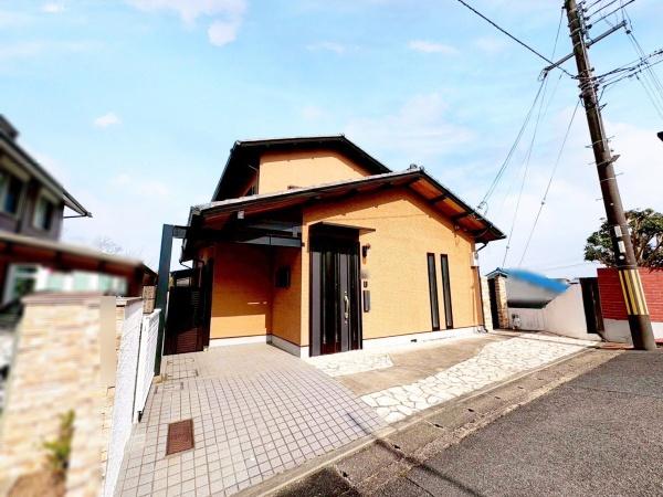 奈良市鳥見町三丁目　中古一戸建