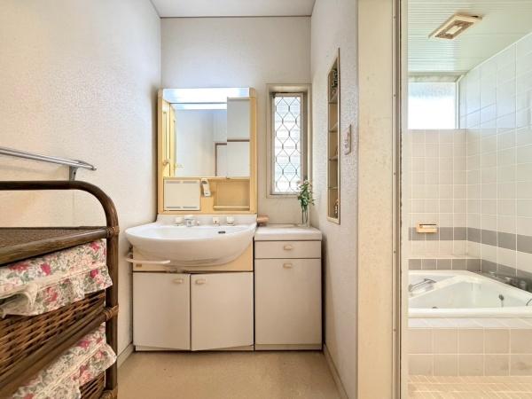 奈良市丸山１丁目の中古一戸建て
