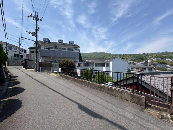 生駒市東松ケ丘の中古一戸建て