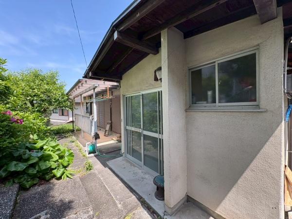 生駒市東松ケ丘の中古一戸建て