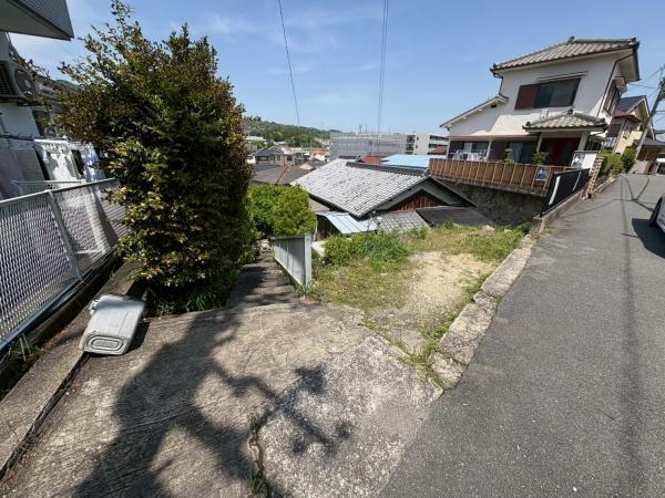 生駒市東松ケ丘の中古一戸建て
