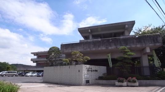 生駒市辻町の中古一戸建て(生駒市立桜ケ丘小学校)