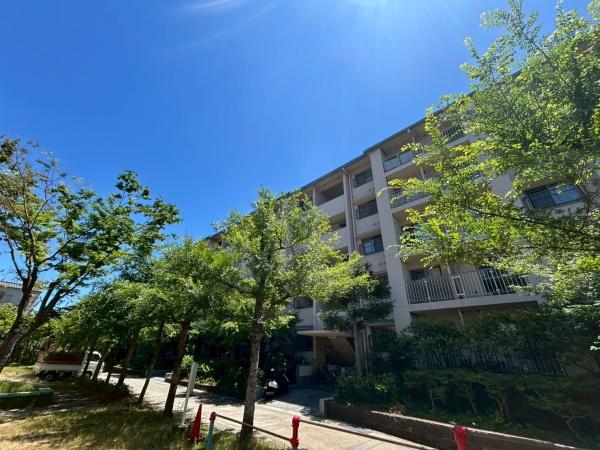 奈良三条町住宅１号棟