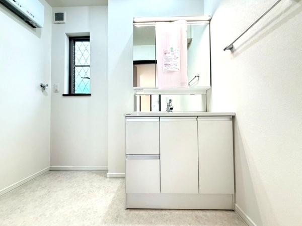 生駒市美鹿の台の中古一戸建て