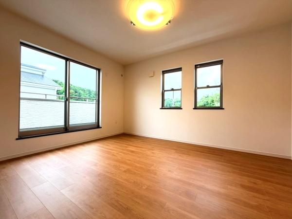 生駒市美鹿の台　中古一戸建