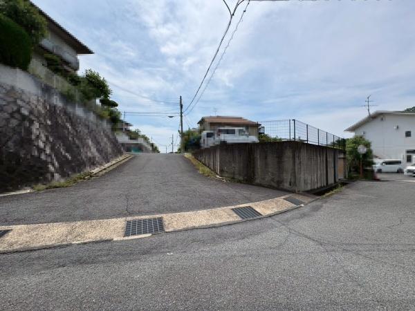 奈良市登美ヶ丘五丁目　売土地